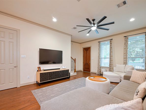1224 Nelson Falls Lane, Houston TX 77008