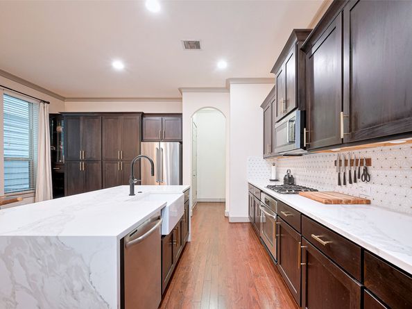 1224 Nelson Falls Lane, Houston TX 77008