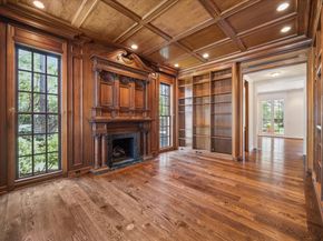 3665 Knollwood Street, Houston TX 77019
