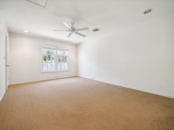 3665 Knollwood Street, Houston TX 77019