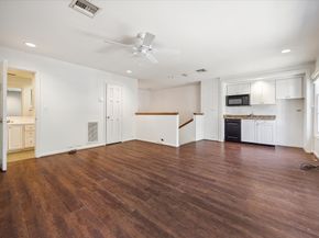 3665 Knollwood Street, Houston TX 77019