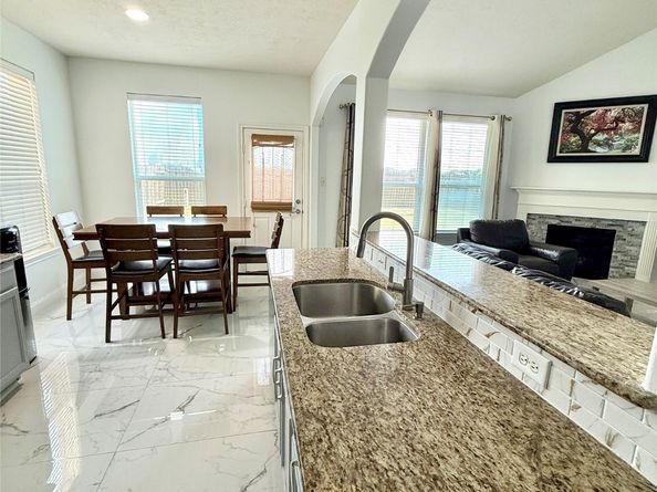 7423 Garland Mist Lane, Richmond TX 77407