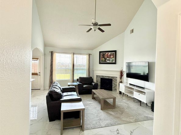 7423 Garland Mist Lane, Richmond TX 77407