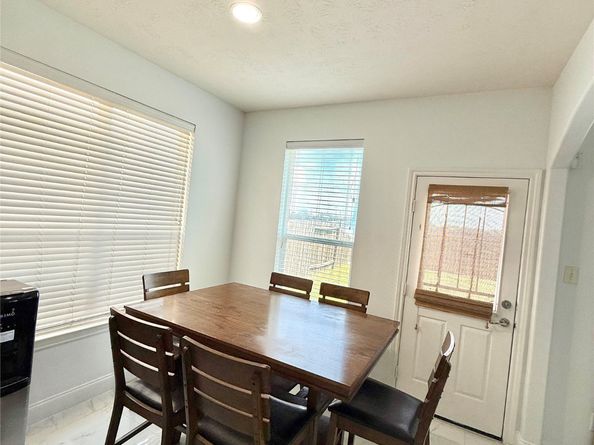 7423 Garland Mist Lane, Richmond TX 77407