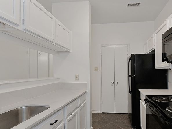 3500 Tangle Brush Drive 177, The Woodlands TX 77381