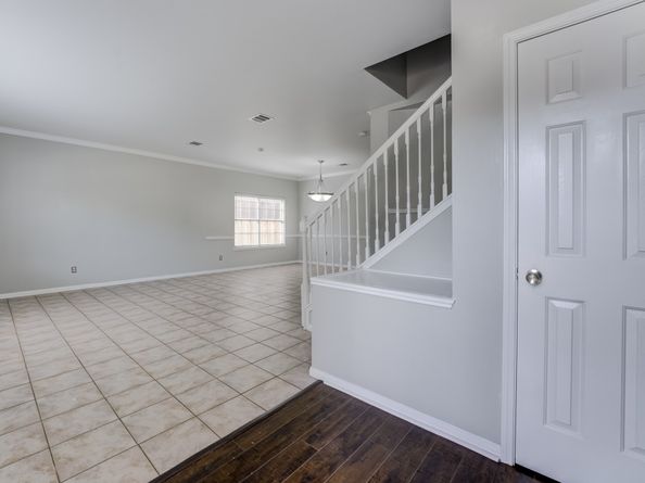 12415 Silversmine Drive, Houston TX 77014