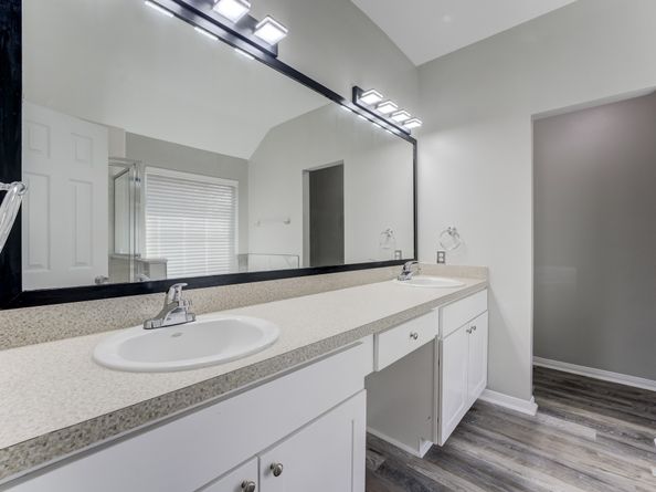 12415 Silversmine Drive, Houston TX 77014