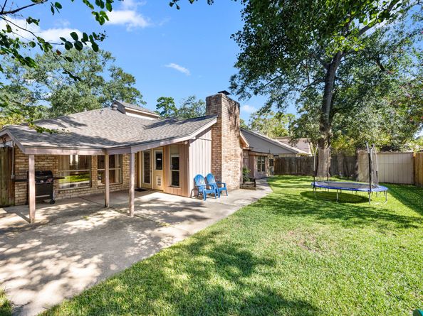 5 Kensington Court, Conroe TX 77304