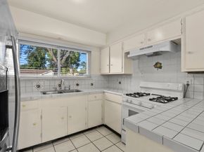 8807 Birdwood Road, Houston TX 77074