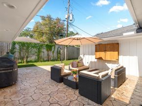 6135 Inwood Drive, Houston TX 77057