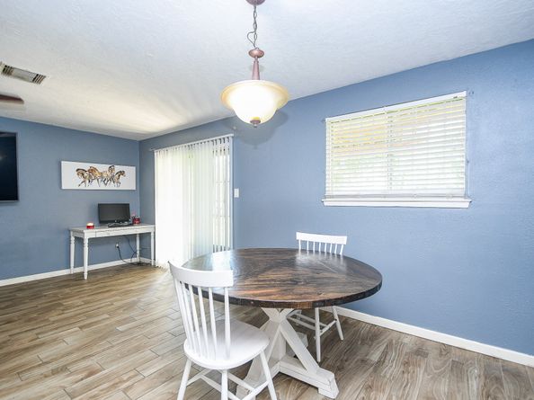 9331 Deanwood Street, Houston TX 77040