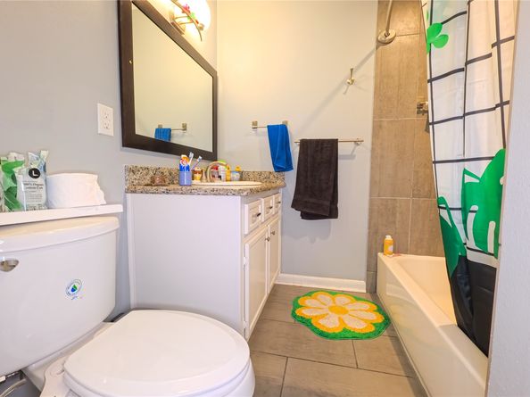 2700 Bellefontaine Street A25, Houston TX 77025