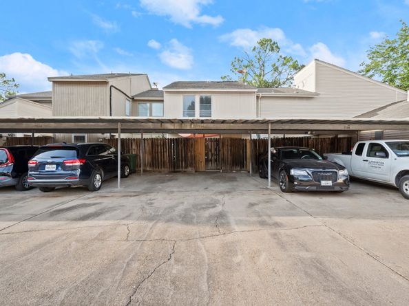 7736 Challie Lane, Houston TX 77088