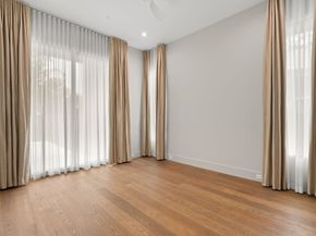 10426 Memorial Drive, Houston TX 77024