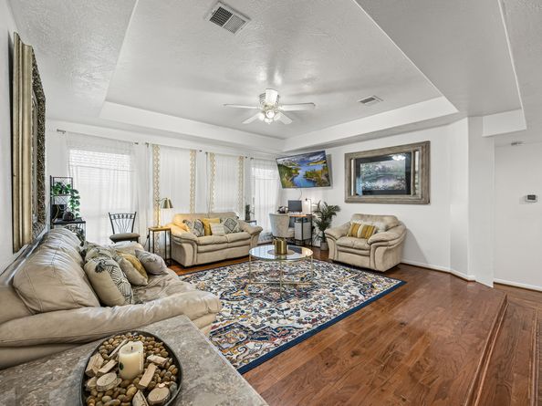711 Oyster Creek Drive, Sugar Land TX 77478