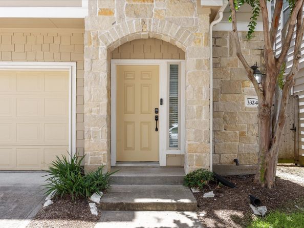 3324 Masters Point Drive, Houston TX 77091