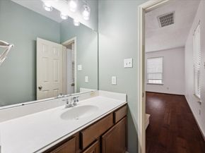3324 Masters Point Drive, Houston TX 77091