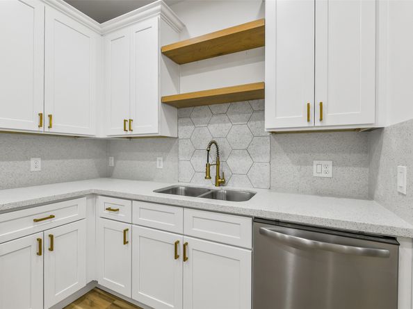 6103 Cavalier Street, Houston TX 77087