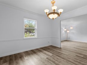 10719 Burgoyne Road, Houston TX 77042