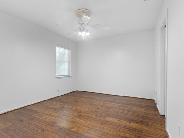 10719 Burgoyne Road, Houston TX 77042