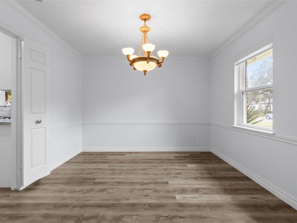 10719 Burgoyne Road, Houston TX 77042