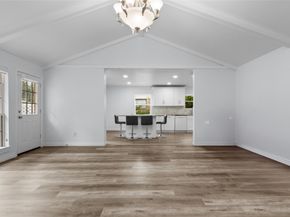 10719 Burgoyne Road, Houston TX 77042