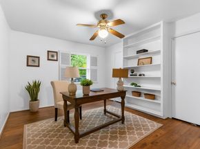 10719 Burgoyne Road, Houston TX 77042