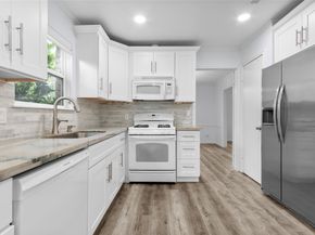 10719 Burgoyne Road, Houston TX 77042