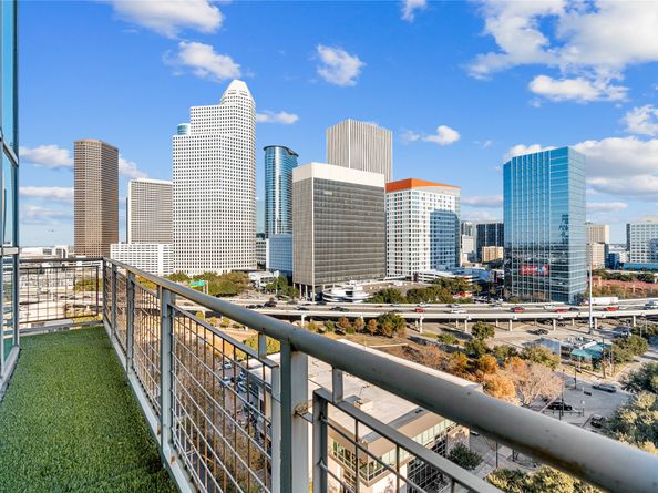 2000 Bagby St Street 13430, Houston TX 77002