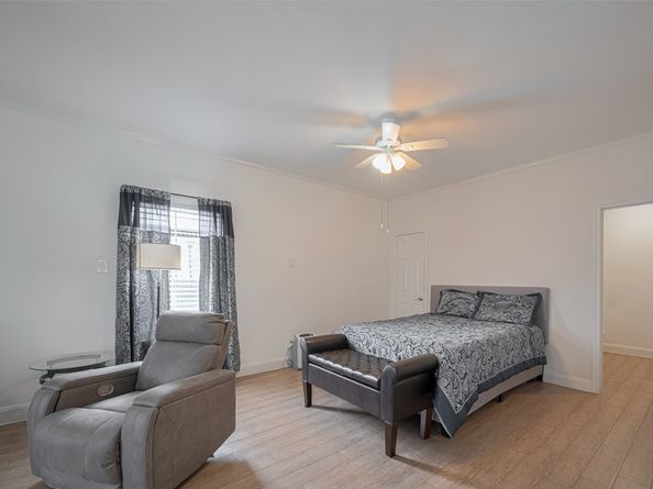 192 Wilcrest Dr Drive 192, Houston TX 77042