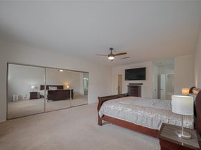 192 Wilcrest Dr Drive 192, Houston TX 77042