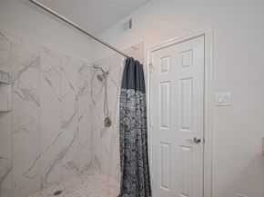 192 Wilcrest Dr Drive 192, Houston TX 77042