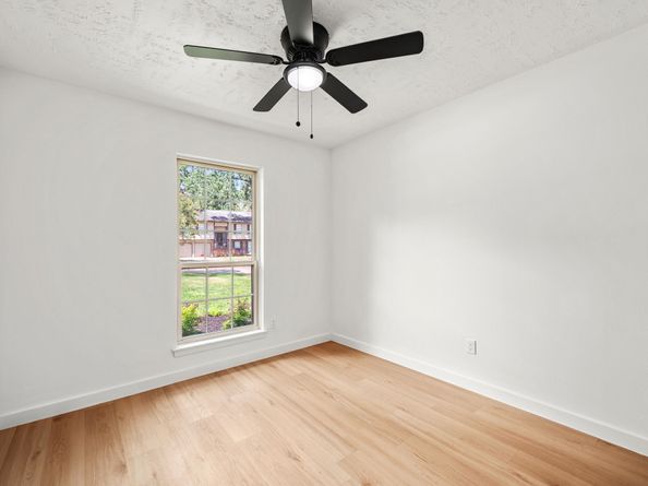3110 Glade Springs Drive, Houston TX 77339