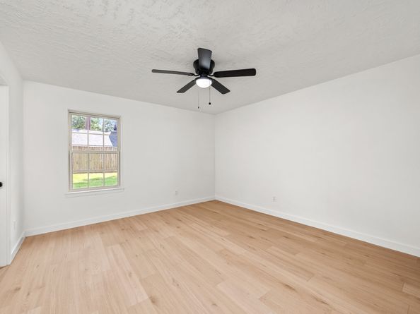 3110 Glade Springs Drive, Houston TX 77339