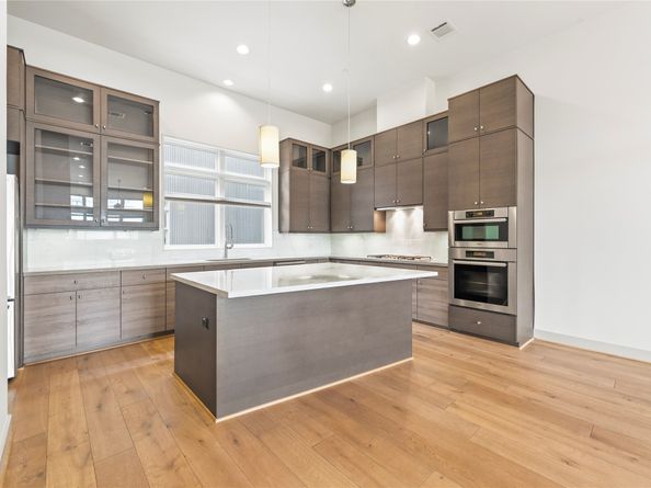 723 Nagle Street, Houston TX 77003