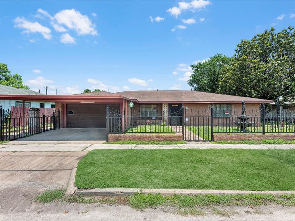 7007 Avenue F, Houston TX 77011