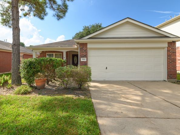 11815 S Brenton Knoll Drive, Tomball TX 77375