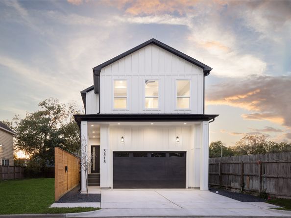 1016 E 32nd, Houston TX 77022