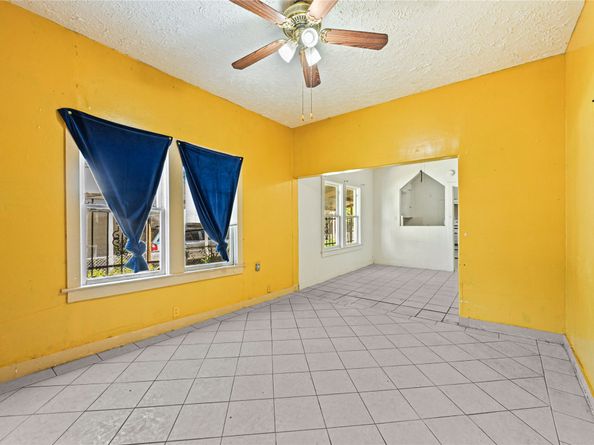 2221 Vance Street, Houston TX 77093