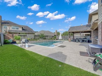 11027 Hilltop Park Lane