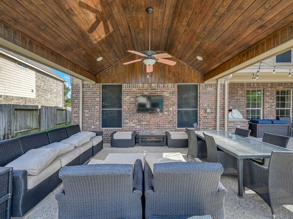 11027 Hilltop Park Lane, Cypress TX 77433