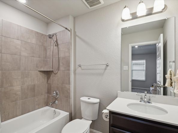 2107 Cherryvale Drive, Tomball TX 77375