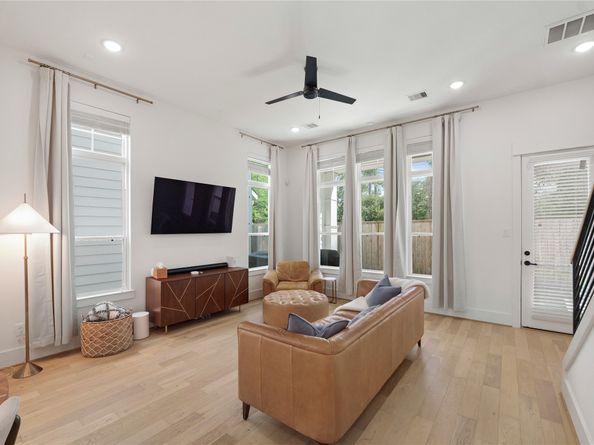 9015 Wellspring Drive, Houston TX 77080