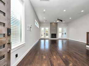 2310 Converse Street, Houston TX 77006