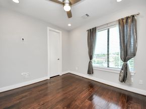 2310 Converse Street, Houston TX 77006