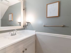 5239 Arboles Drive G, Houston TX 77035