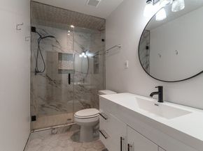 5239 Arboles Drive G, Houston TX 77035