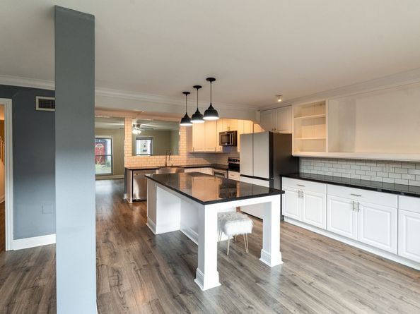 5239 Arboles Drive G, Houston TX 77035