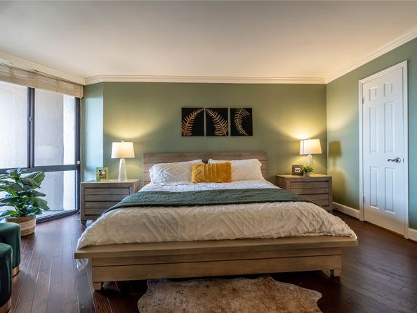 3525 Sage Road 1313, Houston TX 77056