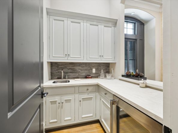 3228 Bammel Lane, Houston TX 77098